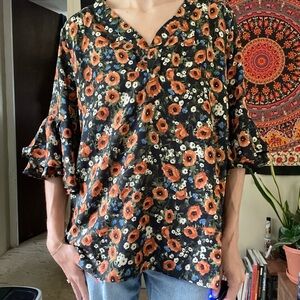 Women’s S/M Elsie & Lily Orange and Blue Floral Ruffled 3/4 Sleeve Blouse